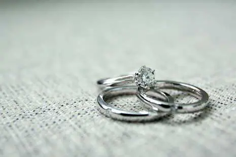 wedding ring images before exchange ring ceremony.